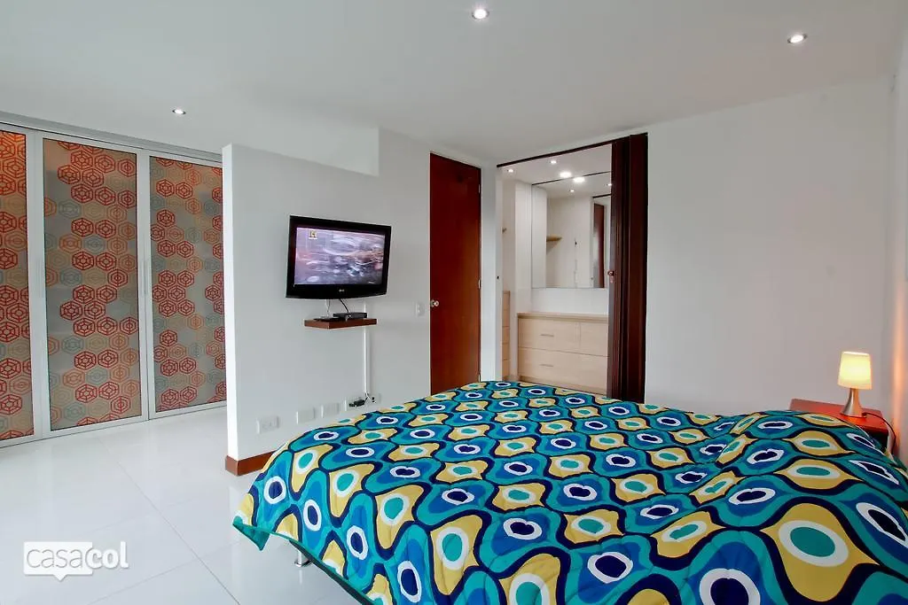 Blux Apartamentos Medellin 0*,  Colombia