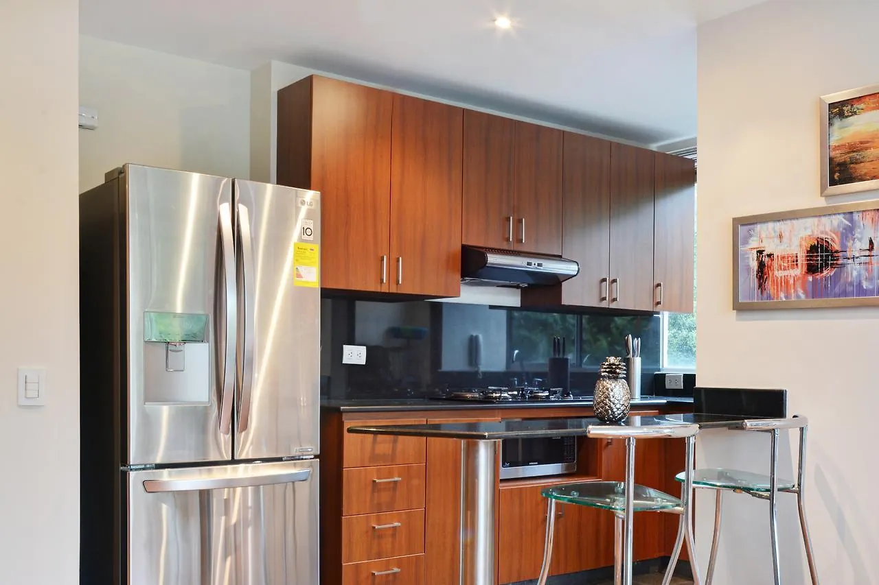 Blux Apartamentos Medellin 0*,